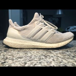 Adidas Ultraboost 4.0 Running shoe
